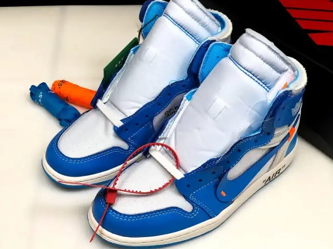 Air Powder AQ0818-148 1 Off-White UNC Jordan Blue 0706